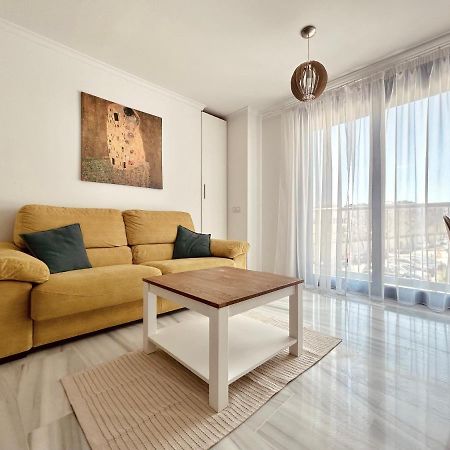 Sarah Apartment Fuengirola Exteriör bild